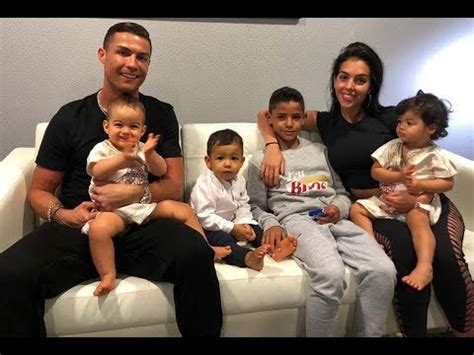 how much children does ronaldo have